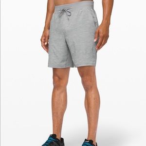 Men’s M Lululemon T.H.E Short Linerless 7”